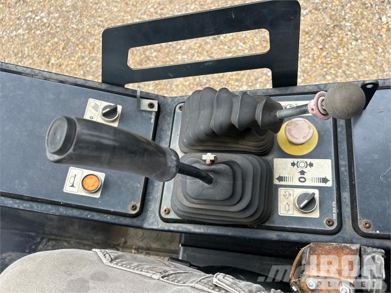 Bomag BW177D-3 Smooth Drum Compactor Compactoare monocilindrice