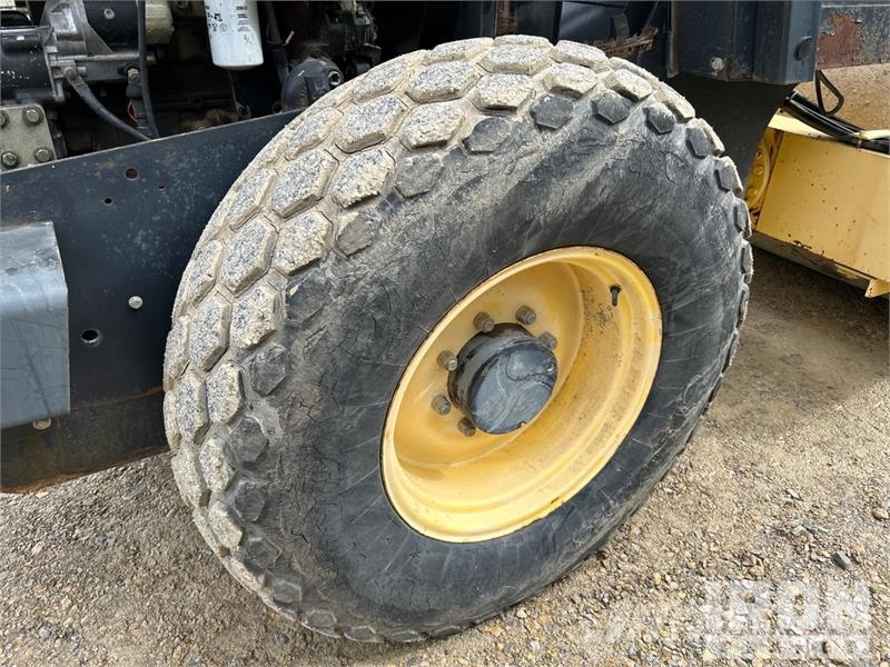 Bomag BW177D-3 Smooth Drum Compactor Compactoare monocilindrice