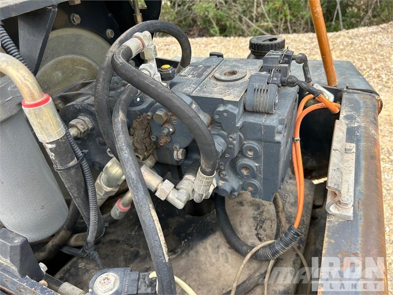 Bomag BW177D-3 Smooth Drum Compactor Compactoare monocilindrice