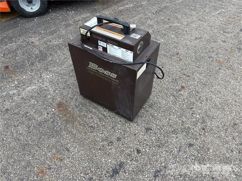 Boss Electric Hydroxyl Odor Processor Andet tilbehør