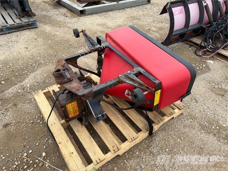 Boss TG806000 Electric Salt Spreader Hiekan- ja suolanlevittimet