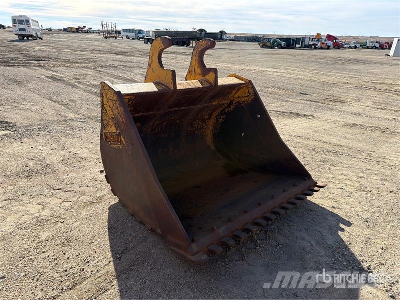 Brandt 70 in Digging Excavator Bucket - Fits Cat 336 Bakken