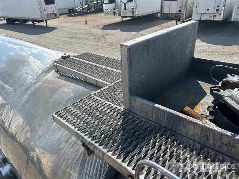 Brenner MC3070 6500 gal T/A Tanker Trailer Prikolice cisterne