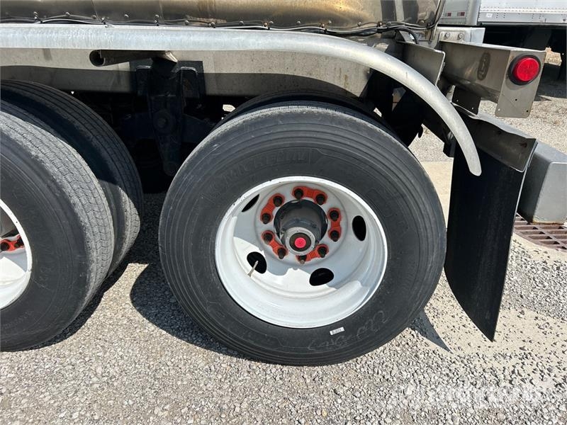 Brenner MC3070 6500 gal T/A Tanker Trailer Prikolice cisterne