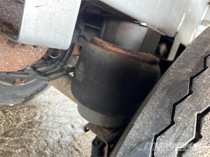 Brenner MC406 10000 gal T/A Tanker Trailer Прицепы-цистерны
