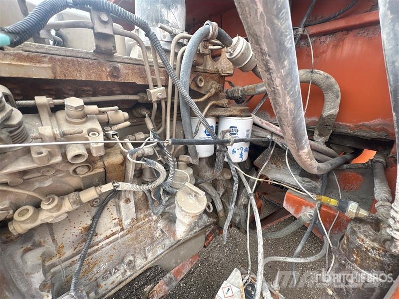 Broce Self-Propelled Broom Lakaisukoneet
