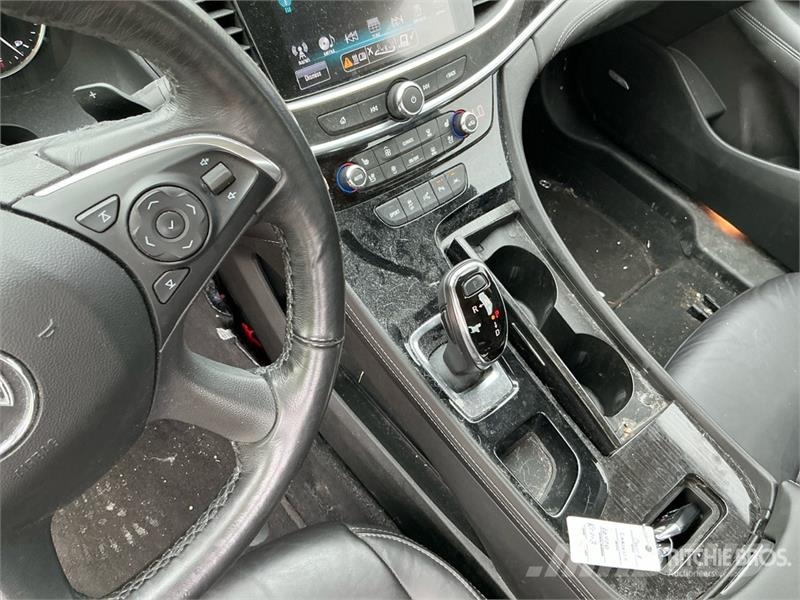 Buick LaCrosse Automobile Automobili