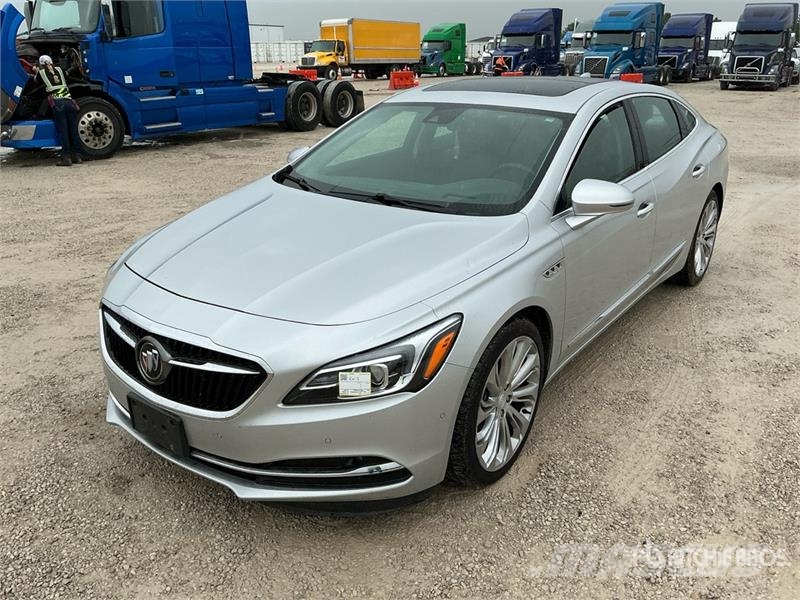 Buick LaCrosse Automobile Automobili
