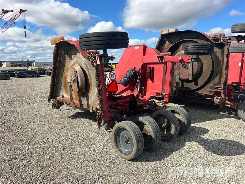 Bush Hog 12815R4 15 ft 6 in Triple Rotary Cutter Haulm toppers