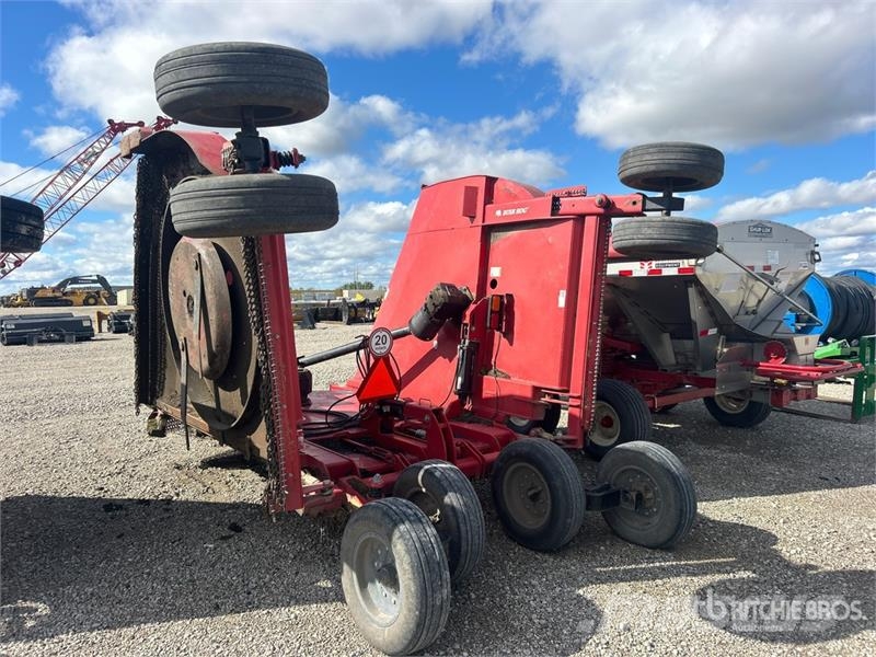 Bush Hog 12820RR1 20 ft 6 in Triple Rotary Cutter Haulm toppers