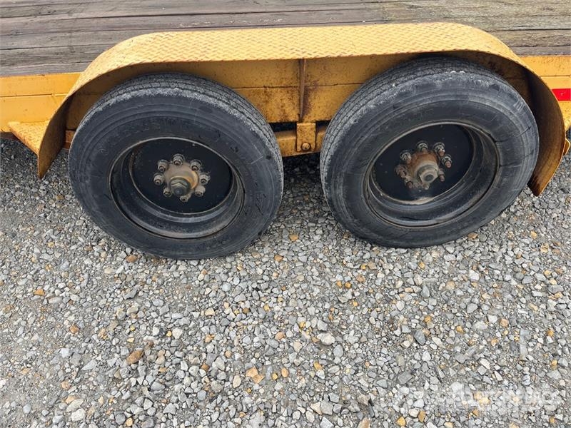 Butler 5000 18 ft T/A Equipment Trailer Auto pārvadāšanas treileri