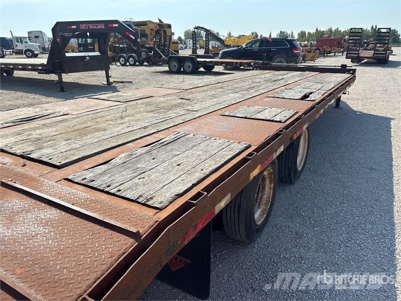 Butler B-4030-MA 30 ft T/A Equipment Trailer 車両運搬用トレーラー