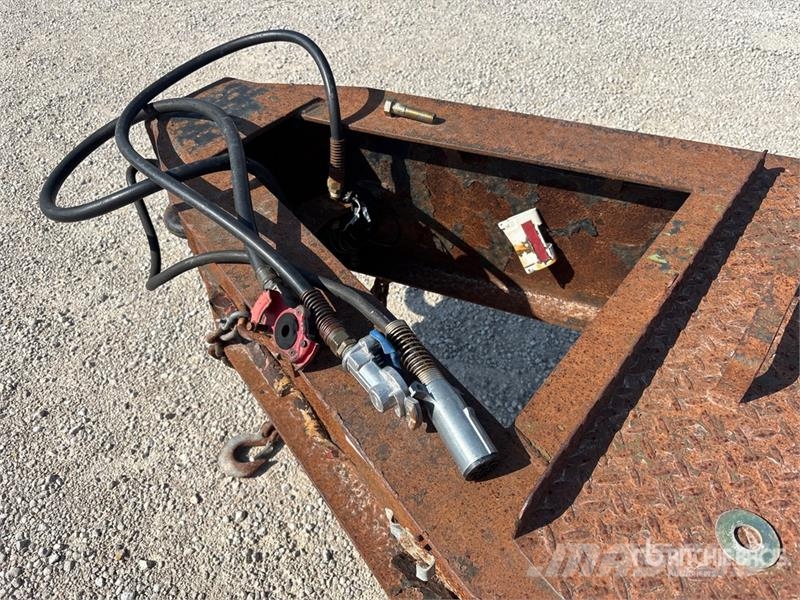 Butler B-4030-MA 30 ft T/A Equipment Trailer 車両運搬用トレーラー