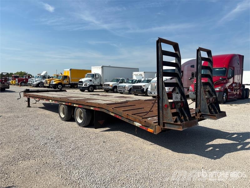 Butler B-4030-MA 30 ft T/A Equipment Trailer 車両運搬用トレーラー