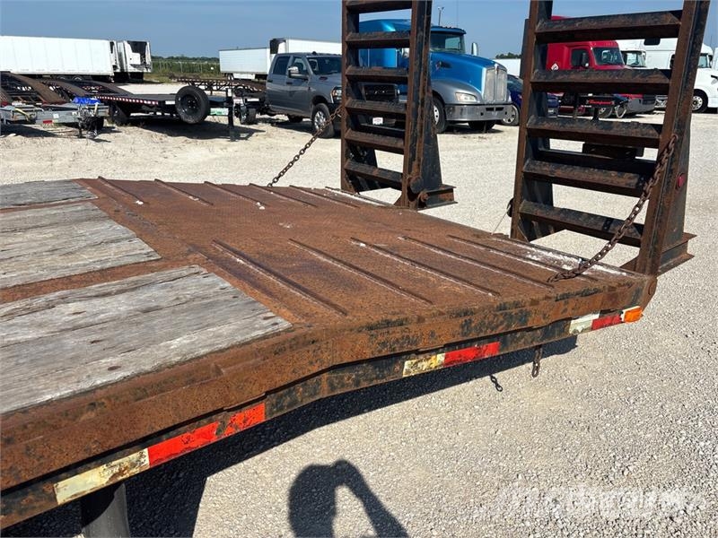 Butler B-4030-MA 30 ft T/A Equipment Trailer 車両運搬用トレーラー