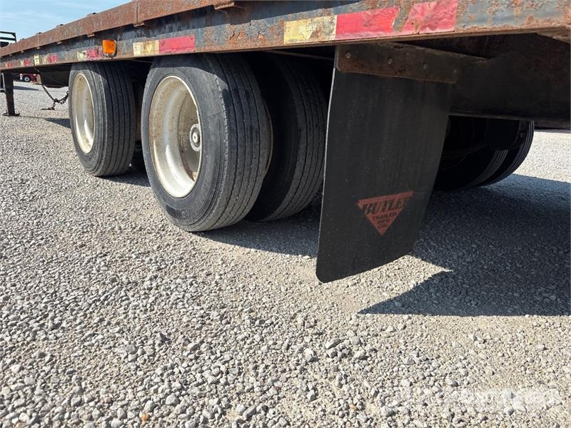 Butler B-4030-MA 30 ft T/A Equipment Trailer 車両運搬用トレーラー