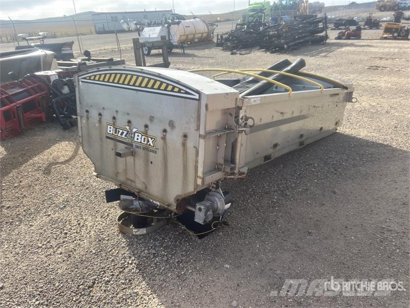 Buzz Box 9 ft Salt Spreader Kum ve tuz serpiciler
