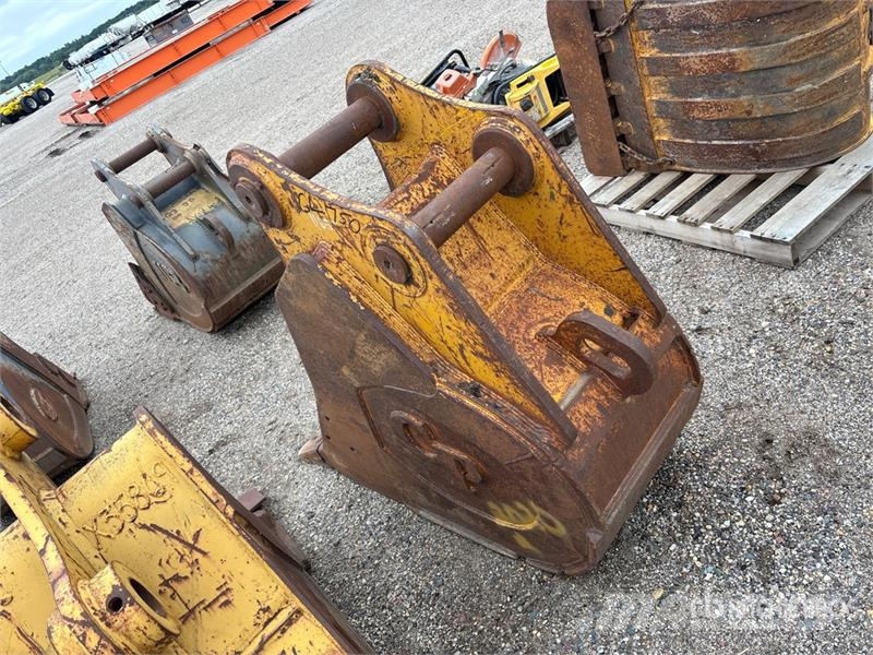 C & P & P 24 in .67 cyd Digging Excavator Bucket - Kašike / Korpe