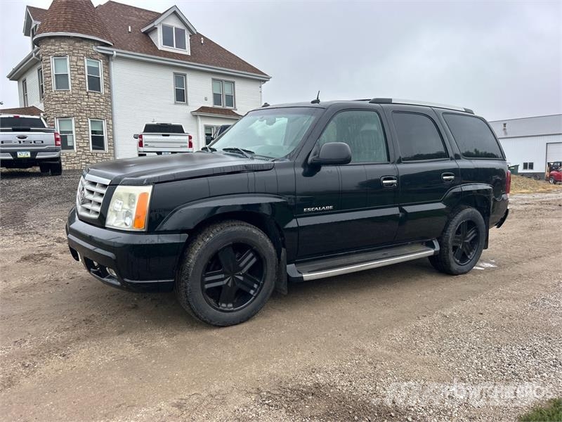 Cadillac Escalade AWD SUV Sõiduautod