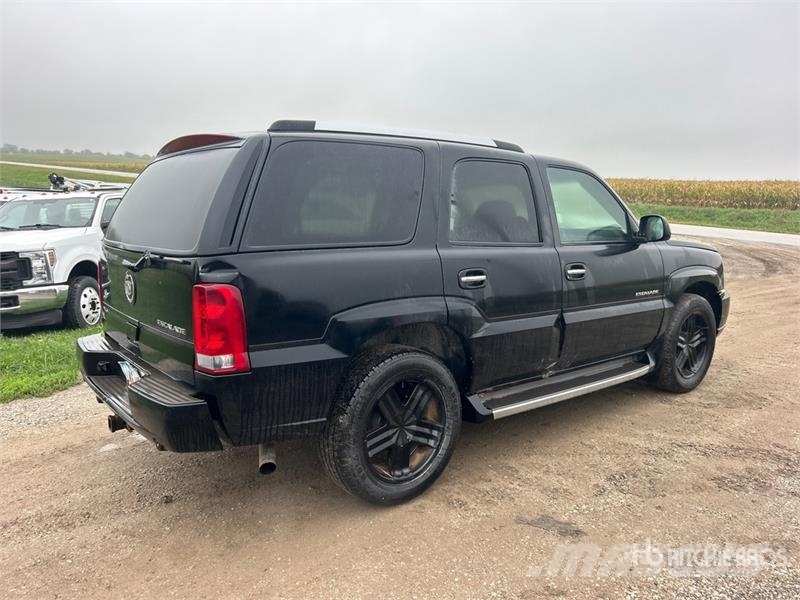Cadillac Escalade AWD SUV Sõiduautod