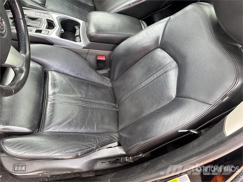 Cadillac SRX 자동차