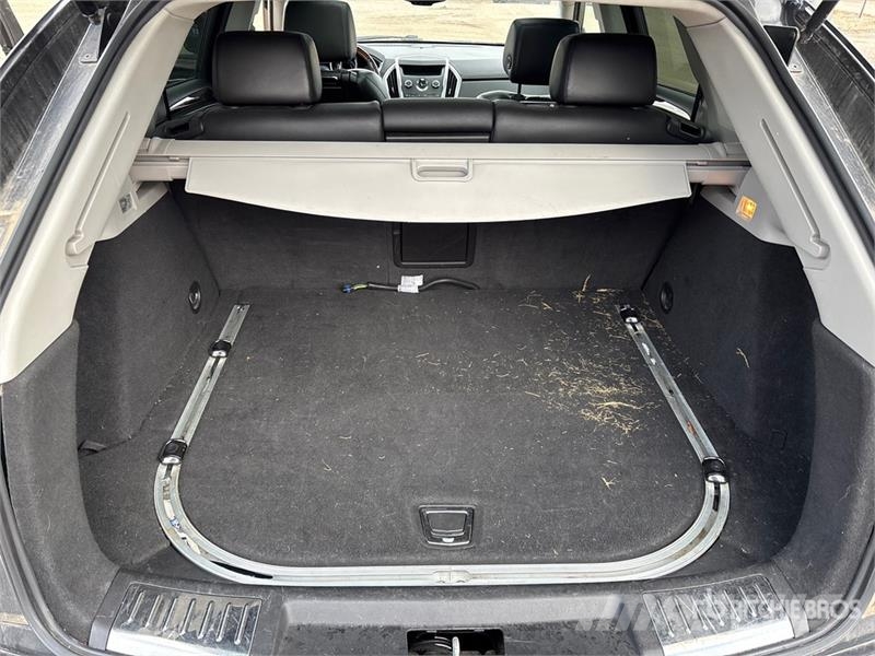 Cadillac SRX 자동차
