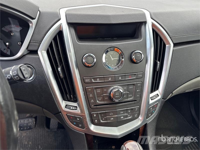 Cadillac SRX 자동차