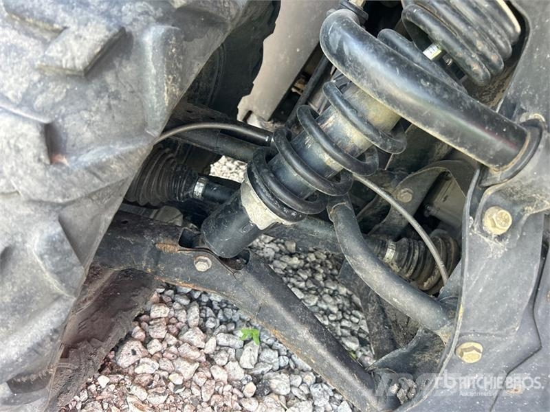Can-am Defender 4x4 Utility Vehicle (Inoperable) ماكينات منفعة عامة