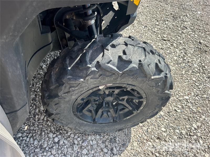 Can-am Defender 4x4 Utility Vehicle (Inoperable) ماكينات منفعة عامة