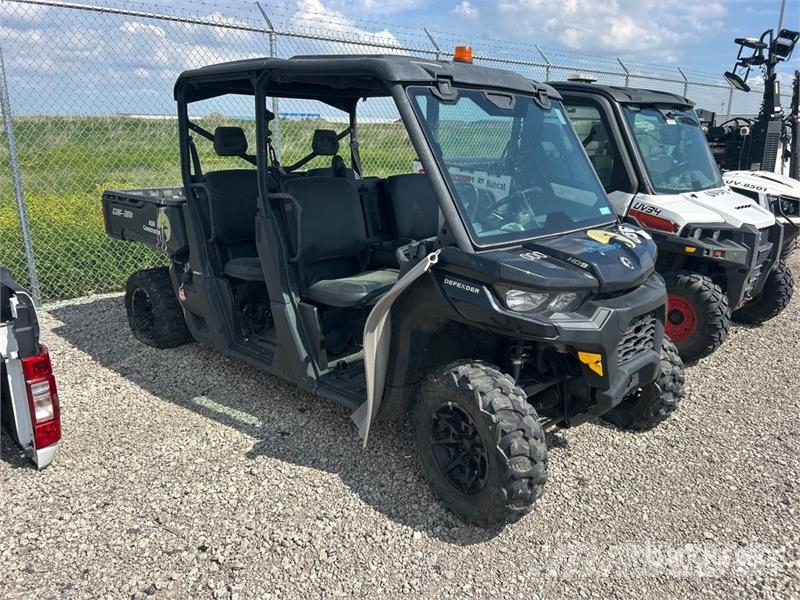 Can-am Defender 4x4 Utility Vehicle (Inoperable) ماكينات منفعة عامة