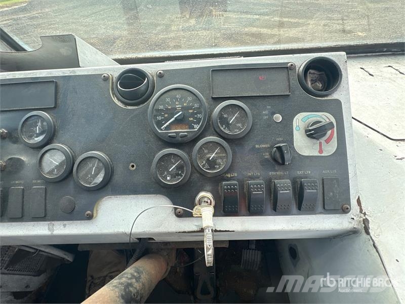 Capacity TJ5000 4x2 Spotter Truck Terminaalitraktorit