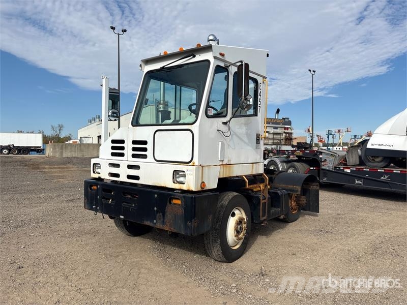 Capacity TJ5000 4x2 Spotter Truck Terminaalitraktorit