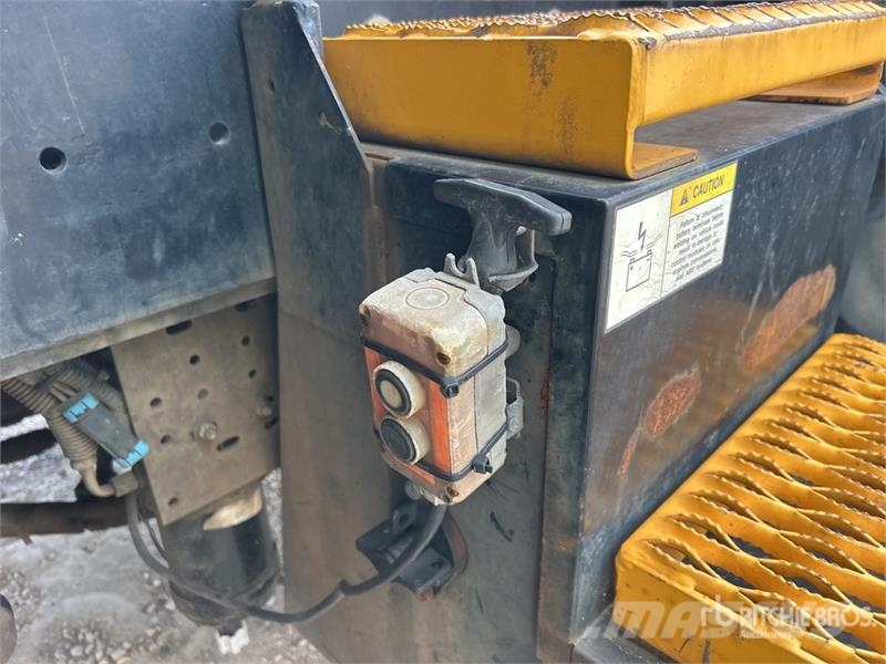 Capacity TJ5000 4x2 Spotter Truck Terminaalitraktorit