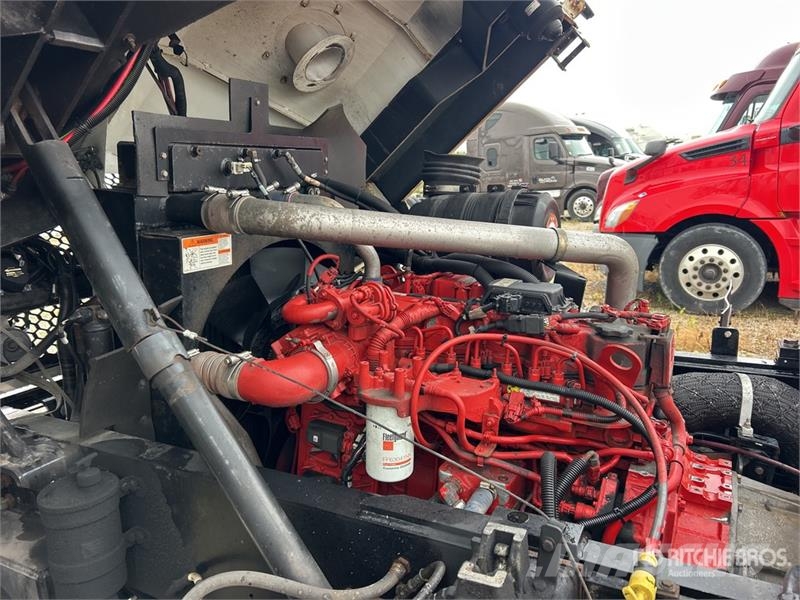 Capacity TJ5000 4x2 Spotter Truck Terminaltraktor