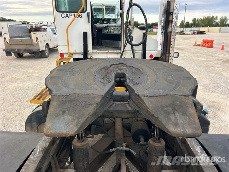 Capacity TJ5000 4x2 Spotter Truck Terminaalitraktorit