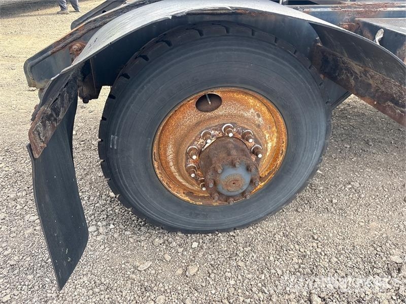 Capacity TJ5000 4x2 Spotter Truck Terminaalitraktorit