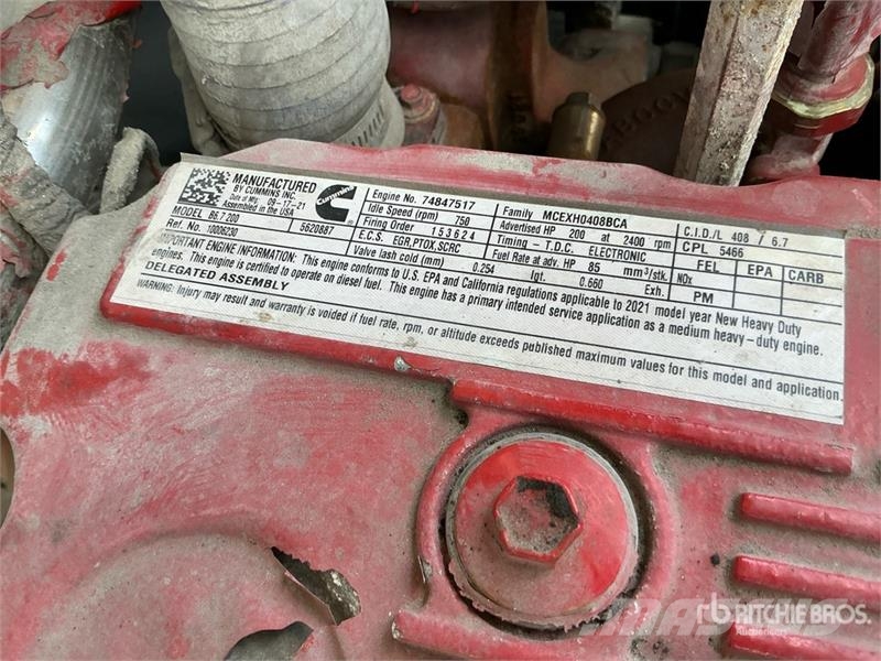 Capacity TJ5000 4x2 Spotter Truck Terminaltrekkers