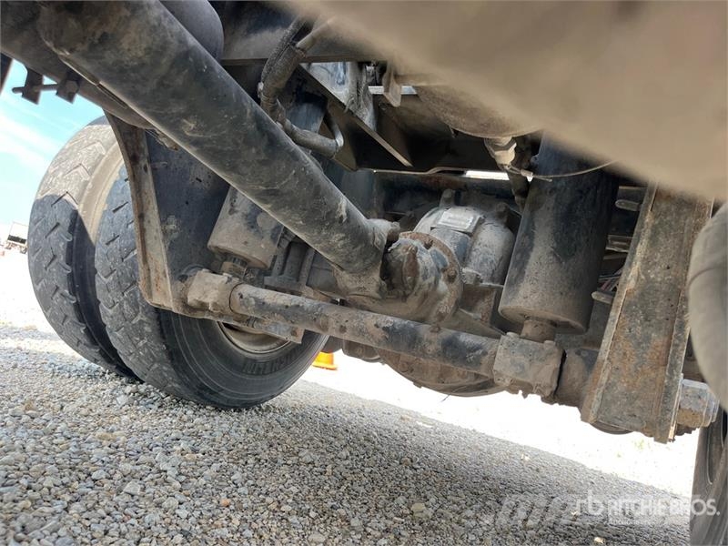 CARGOTEC 4x2 Spotter Truck (Inoperable) Terminaltrekkers