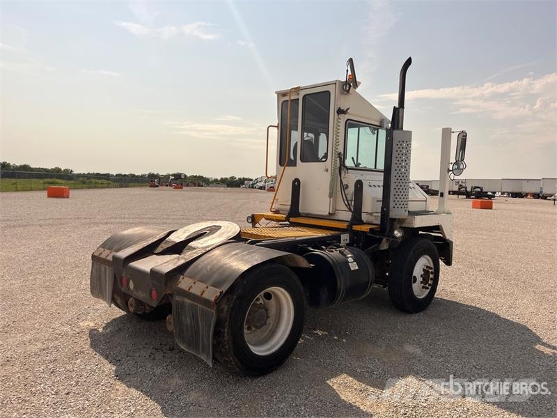 CARGOTEC 4x2 Spotter Truck (Inoperable) Terminaltrekkers