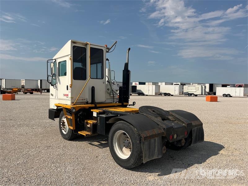 CARGOTEC 4x2 Spotter Truck (Inoperable) Terminaltrekkers