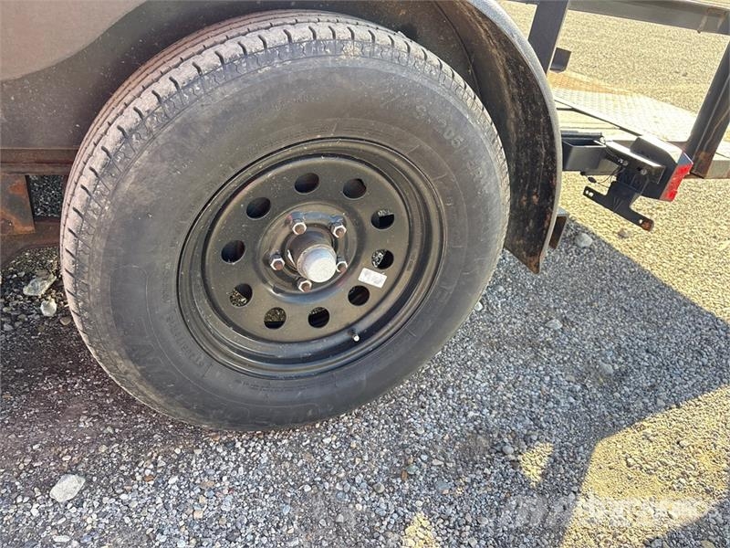 Carry-On 12 ft T/A Utility Trailer Druge prikolice