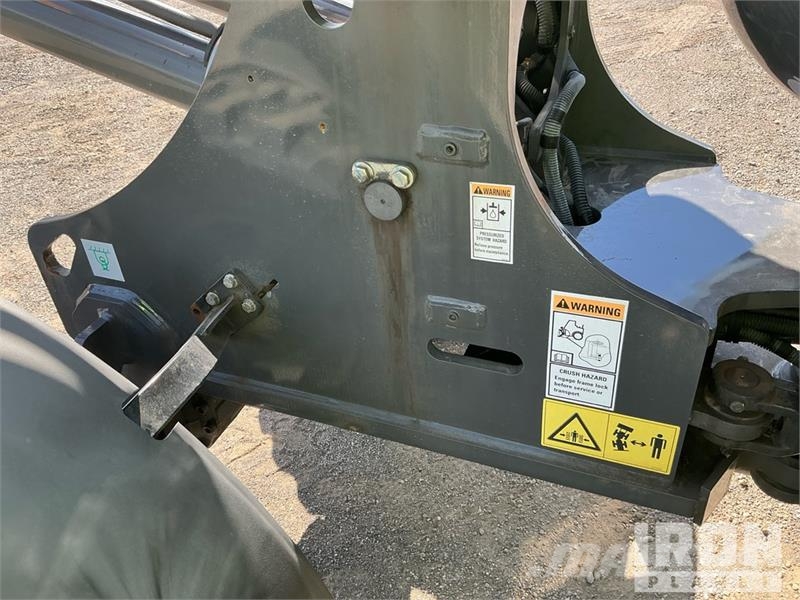 CASE 221F Radlader