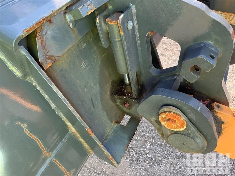 CASE 221F Radlader