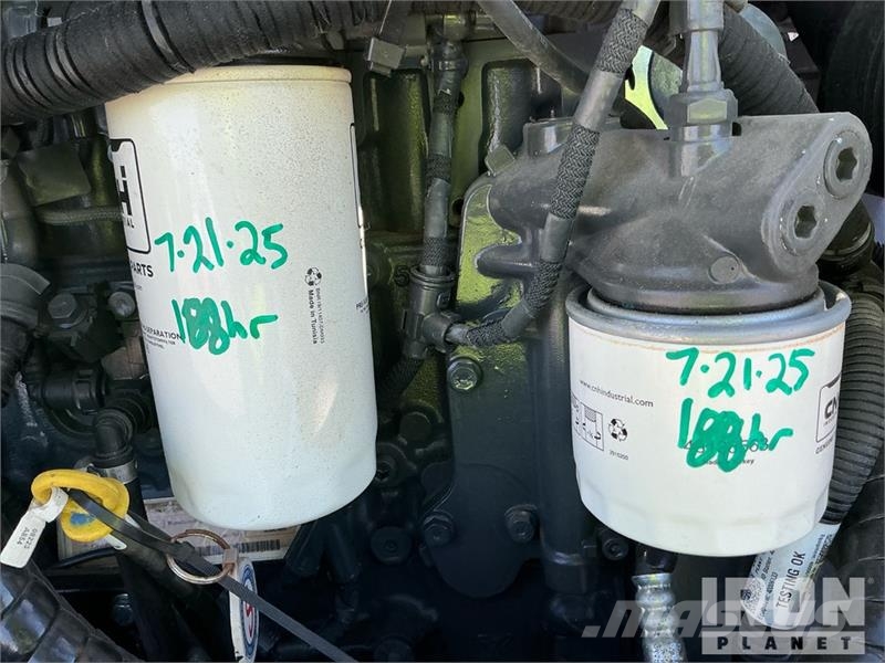 CASE 221F Radlader