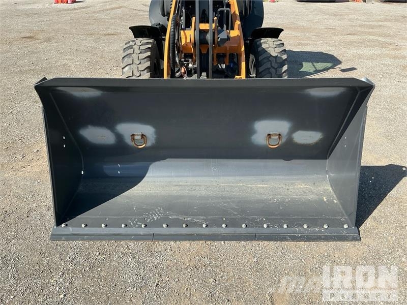 CASE 221F Radlader