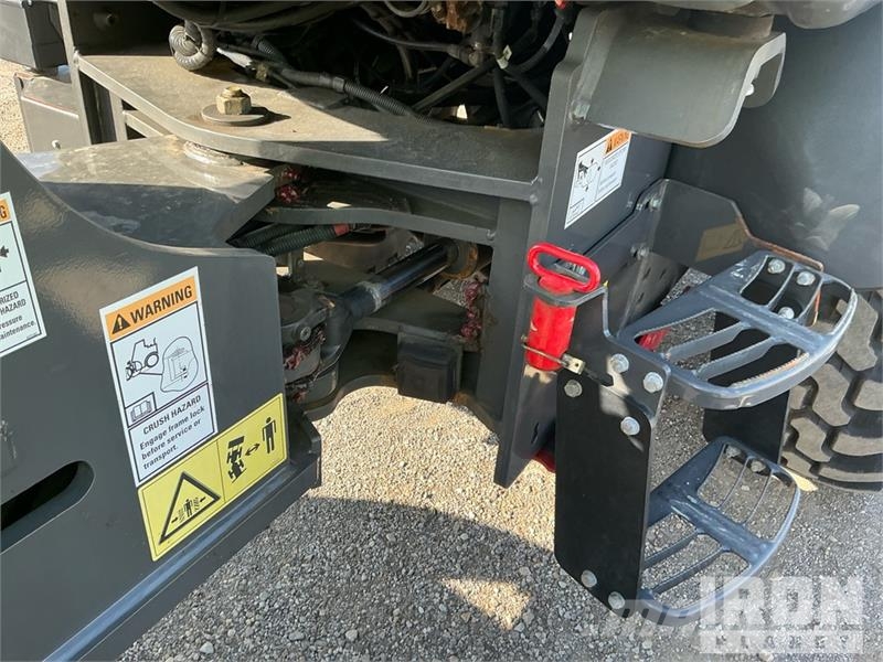 CASE 221F Radlader