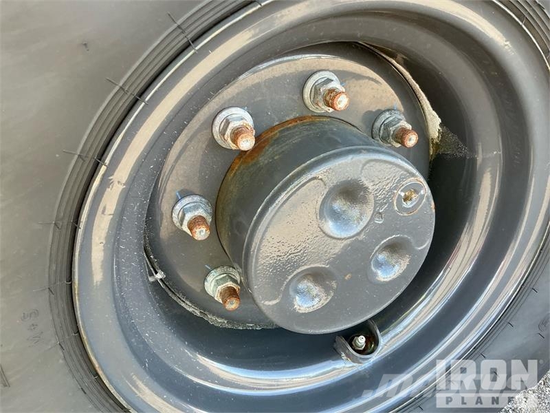 CASE 221F Radlader