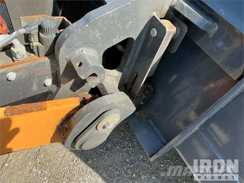 CASE 221F Radlader