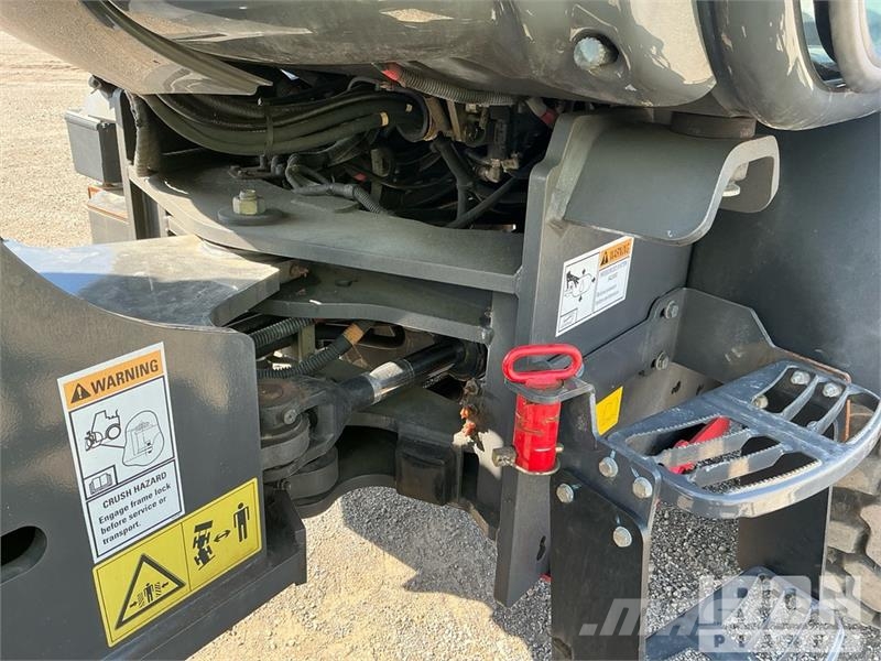 CASE 221F Radlader