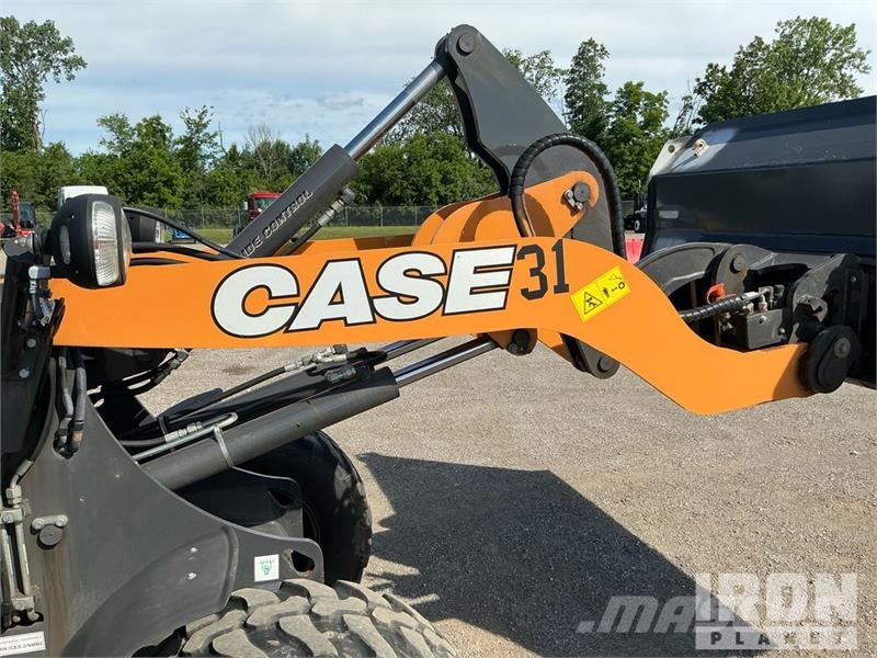 CASE 221F Radlader